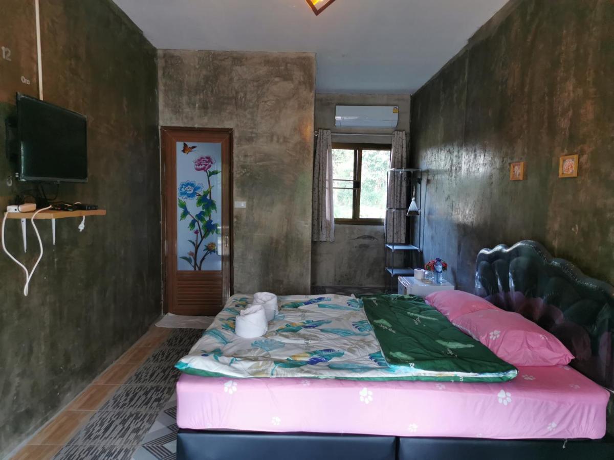 Home Garden Chaeson บ้านสวน ชวนฝัน Lampang Exterior foto