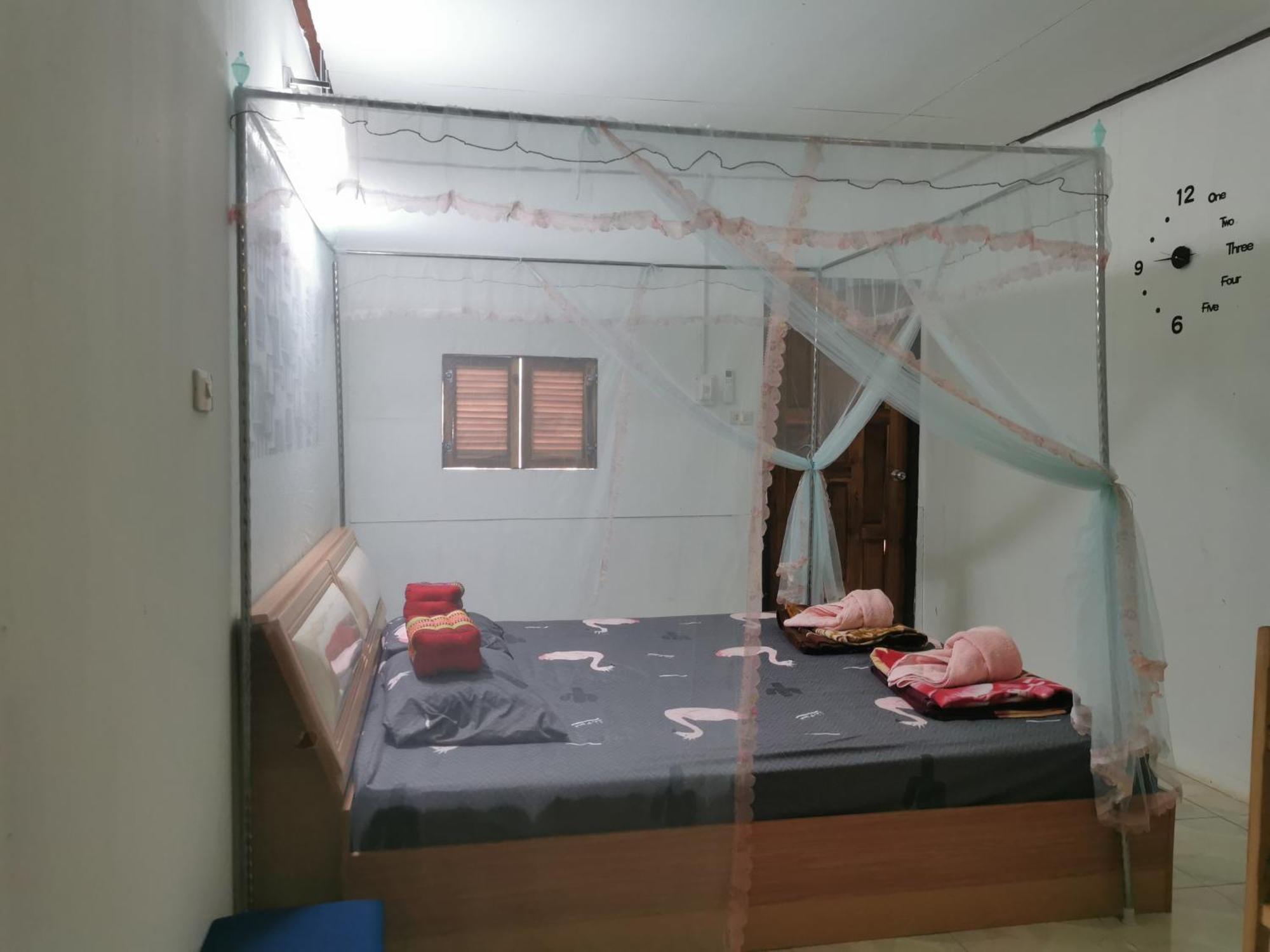 Home Garden Chaeson บ้านสวน ชวนฝัน Lampang Habitación foto