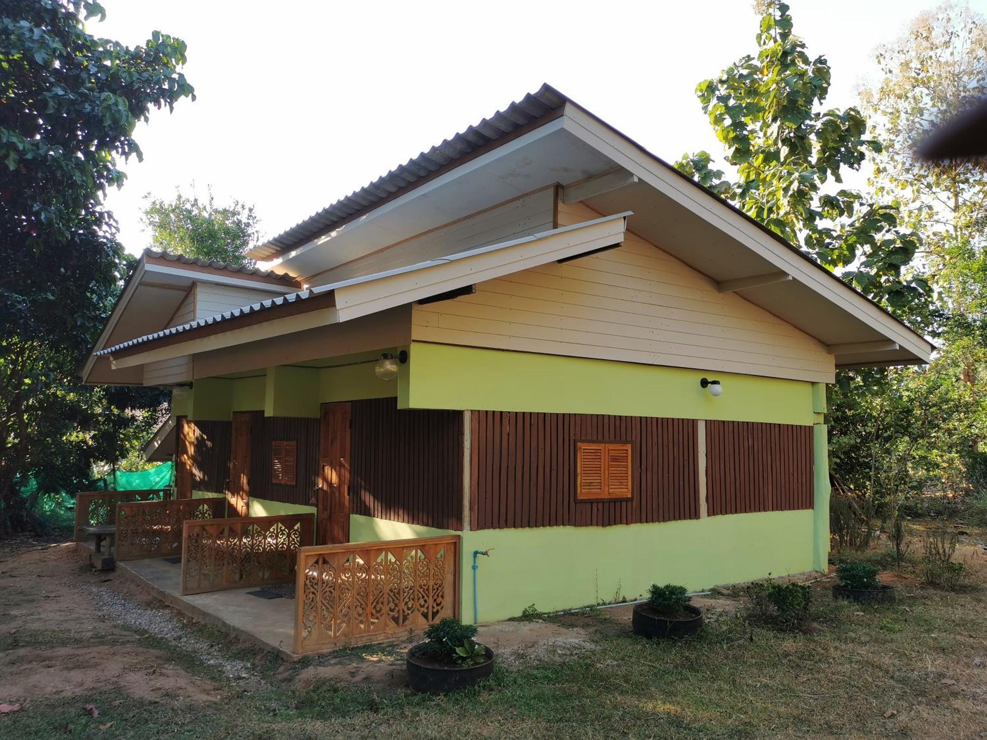 Home Garden Chaeson บ้านสวน ชวนฝัน Lampang Habitación foto